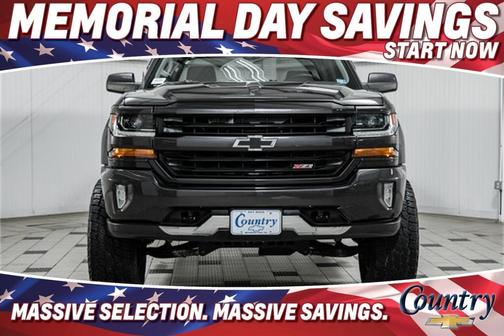 Photo 2 of 50 of 2016 Chevrolet Silverado 1500 LT