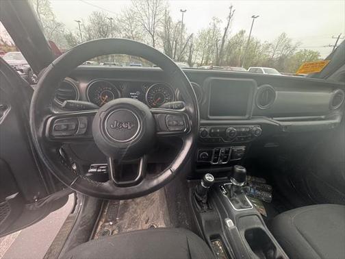 2022 Jeep Gladiator Sport S