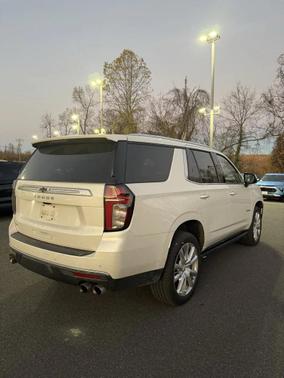 2022 Chevrolet Tahoe 4WD High Country