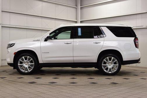 2022 Chevrolet Tahoe 4WD High Country