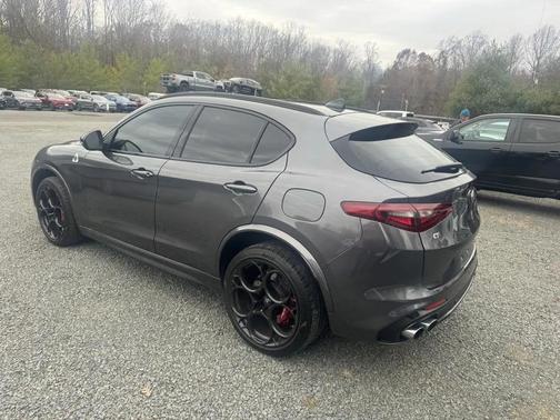 2023 Alfa Romeo Stelvio Quadrifoglio