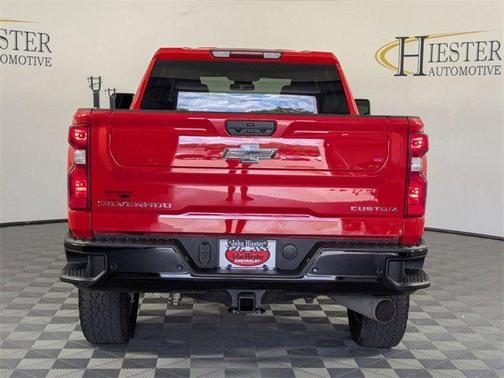 2024 Chevrolet Silverado 2500 Custom