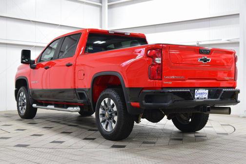 2024 Chevrolet Silverado 2500 Custom