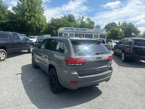 2019 Jeep Grand Cherokee Altitude
