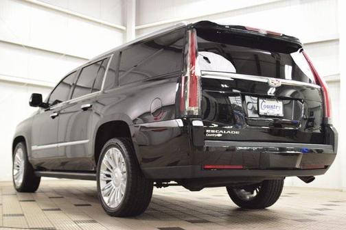2019 Cadillac Escalade ESV Platinum