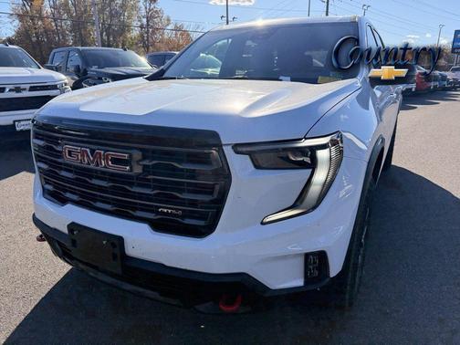 2026 GMC Acadia AT4 AWD