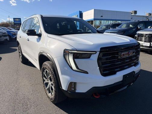 2026 GMC Acadia AT4 AWD