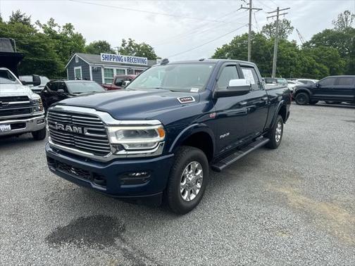 2022 RAM 2500 Laramie Crew Cab 4x4 6'4' Box