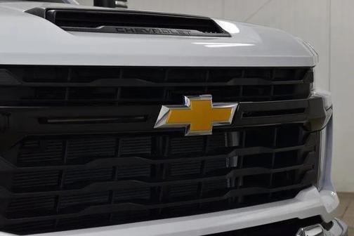 2025 Chevrolet Silverado 2500 WT