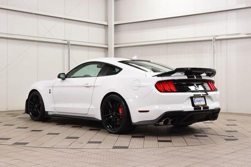 Oxford White 2020 Ford Shelby GT500 Base