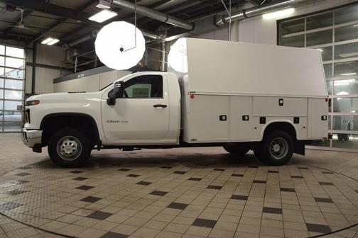 2026 Chevrolet Silverado 3500 WT