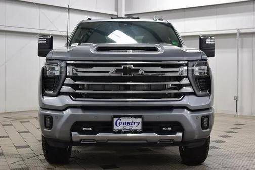 2025 Chevrolet Silverado 3500 High Country