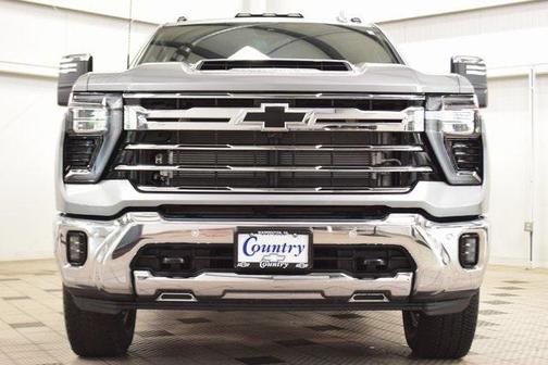 2025 Chevrolet Silverado 3500 LTZ
