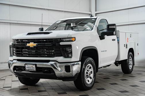 2025 Chevrolet Silverado 3500 WT