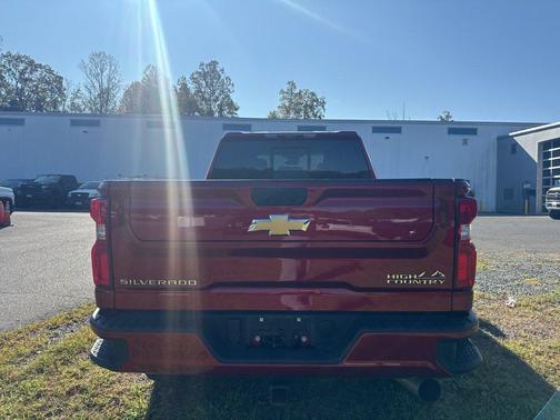 2024 Chevrolet Silverado 2500 High Country