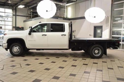 2025 Chevrolet Silverado 3500 WT