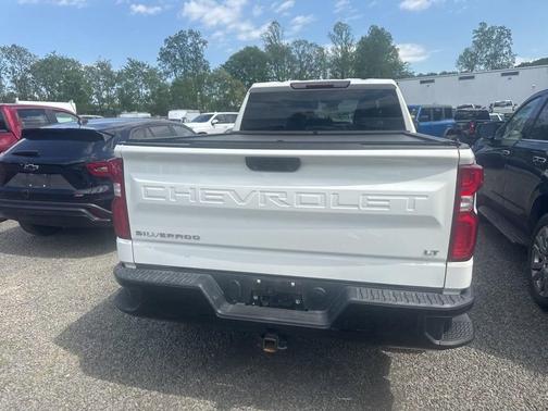 Summit White 2022 Chevrolet Silverado 1500 LT Trail Boss