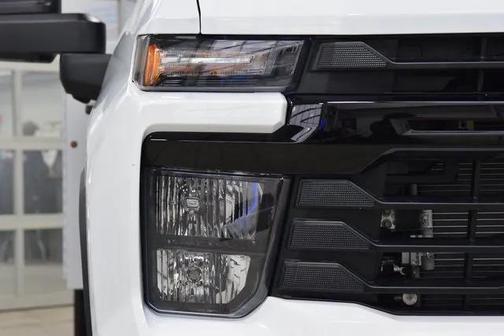 2026 Chevrolet Silverado 3500 WT