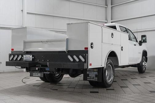 2025 Chevrolet Silverado 3500 WT