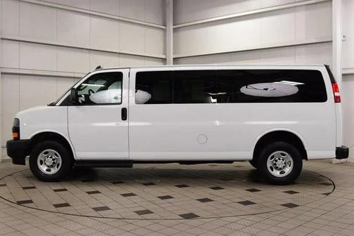 2023 Chevrolet Express 3500 RWD 3500 Extended Wheelbase LS