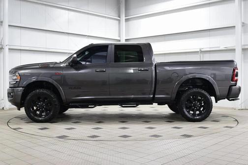 2022 RAM 2500 Laramie Crew Cab 4x4 6'4' Box