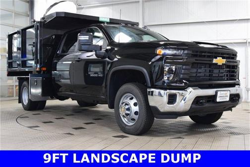 2025 Chevrolet Silverado 3500 WT