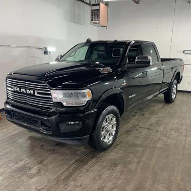 2022 RAM 2500 Laramie Crew Cab 4x4 8' Box