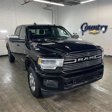 2022 RAM 2500 Laramie Crew Cab 4x4 8' Box