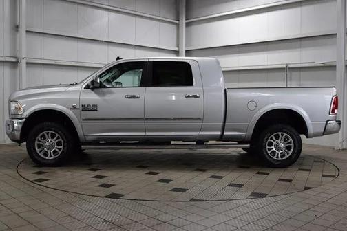 2016 RAM 3500 Laramie