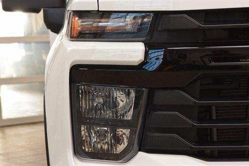 2026 Chevrolet Silverado 3500 WT