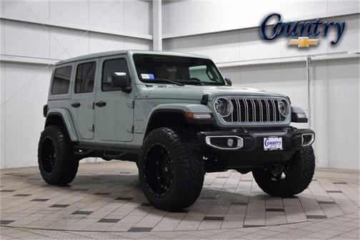 2024 Jeep Wrangler 4-Door Sahara 4x4