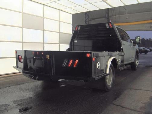 2025 GMC Sierra 3500 Base