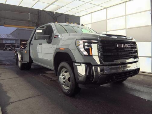 2025 GMC Sierra 3500 Base