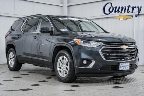Photo 1 of 52 of 2019 Chevrolet Traverse LT Cloth