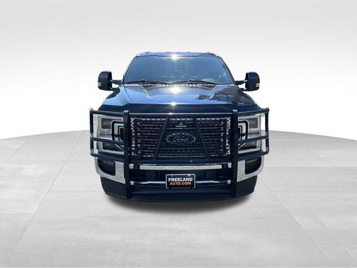 2022 Ford F-350 Lariat