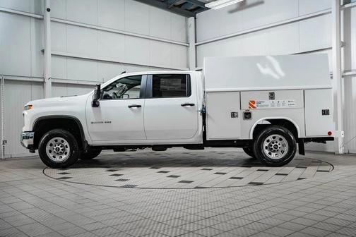 2024 Chevrolet Silverado 3500 WT