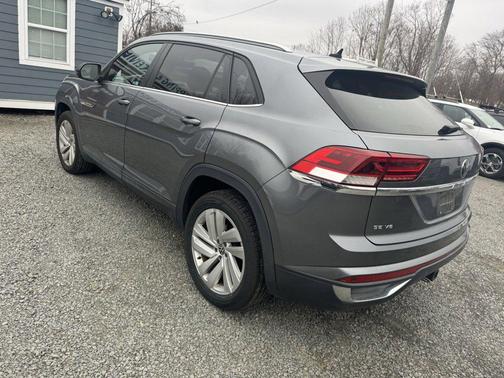 2021 Volkswagen Atlas Cross Sport 3.6L V6 SE w/Technology