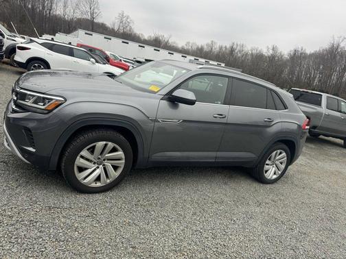 2021 Volkswagen Atlas Cross Sport 3.6L V6 SE w/Technology