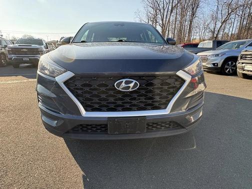 2021 Hyundai TUCSON SE