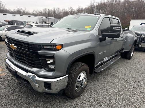 2024 Chevrolet Silverado 3500 WT