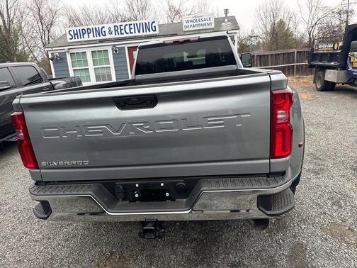 2024 Chevrolet Silverado 3500 WT