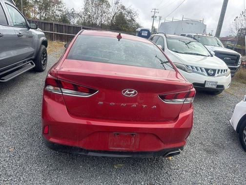 2018 Hyundai SONATA SEL