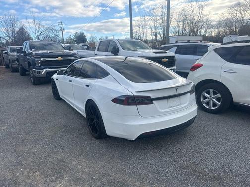 2021 Tesla Model S Plaid