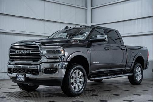 2022 RAM 3500 Laramie Crew Cab 4x4 6'4' Box