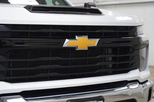 2024 Chevrolet Silverado 3500 WT