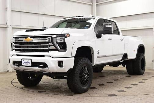 Summit White 2026 Chevrolet Silverado 3500 High Country
