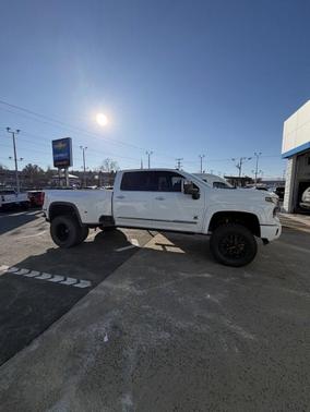2026 Chevrolet Silverado 3500 High Country
