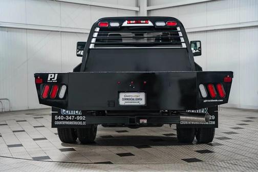 Summit White 2025 Chevrolet Silverado 3500 WT