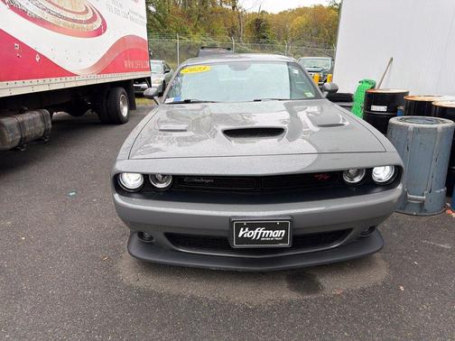 Destroyer Gray Clearcoat 2023 Dodge Challenger R/T Scat Pack