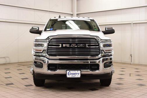 2019 RAM 3500 Laramie Crew Cab 4x4 8' Box